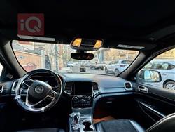 جیپ گراند شیرۆکی